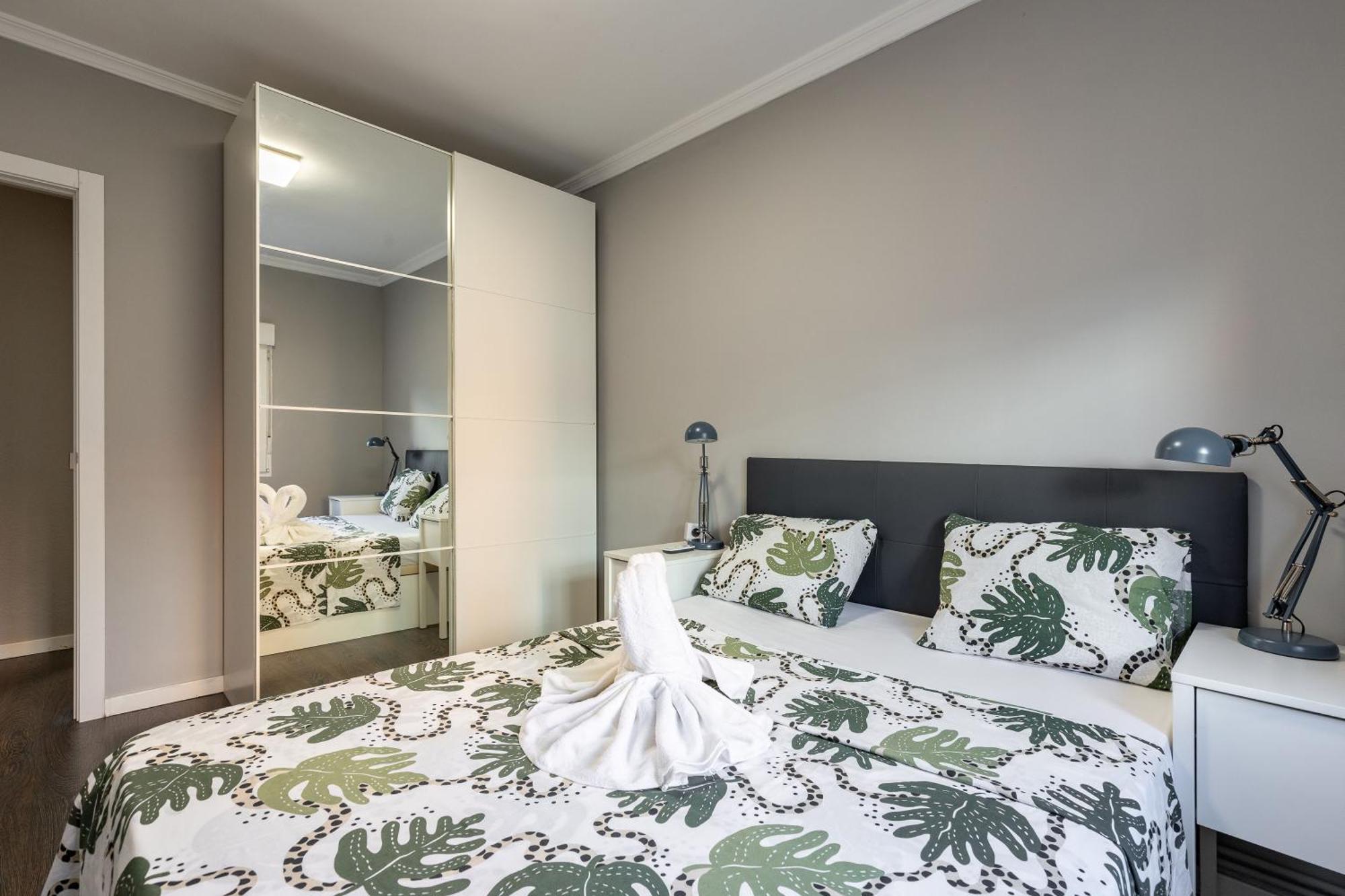 Cerca Warner Park - Palacio Apartment